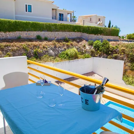 Apartament Branco *